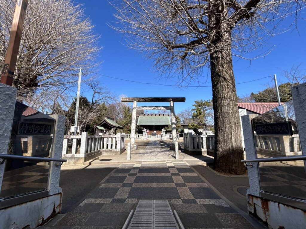 赤羽根神明神社参道