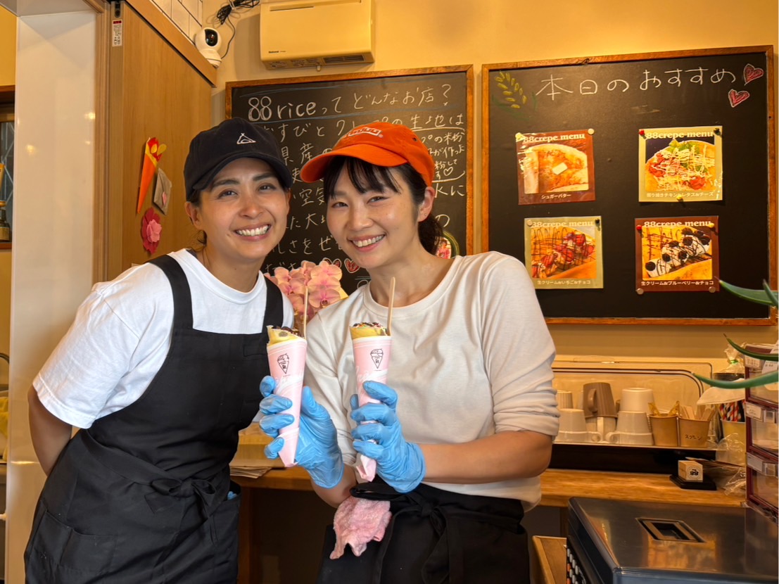 4月18日にオープンしたおむすびとクレープのお店「88Rice」
