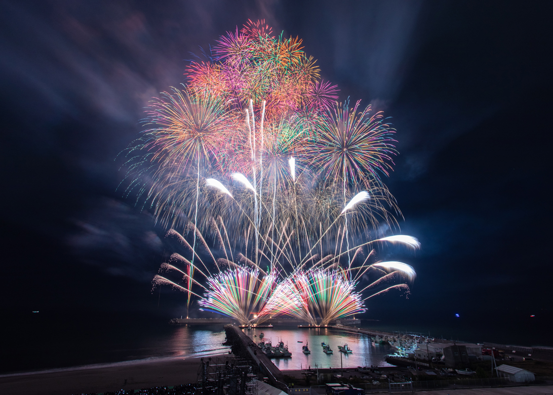 茅ヶ崎サザン芸術花火2025