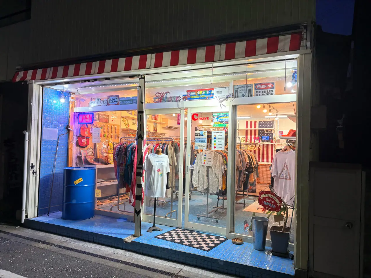 C-waveの外観