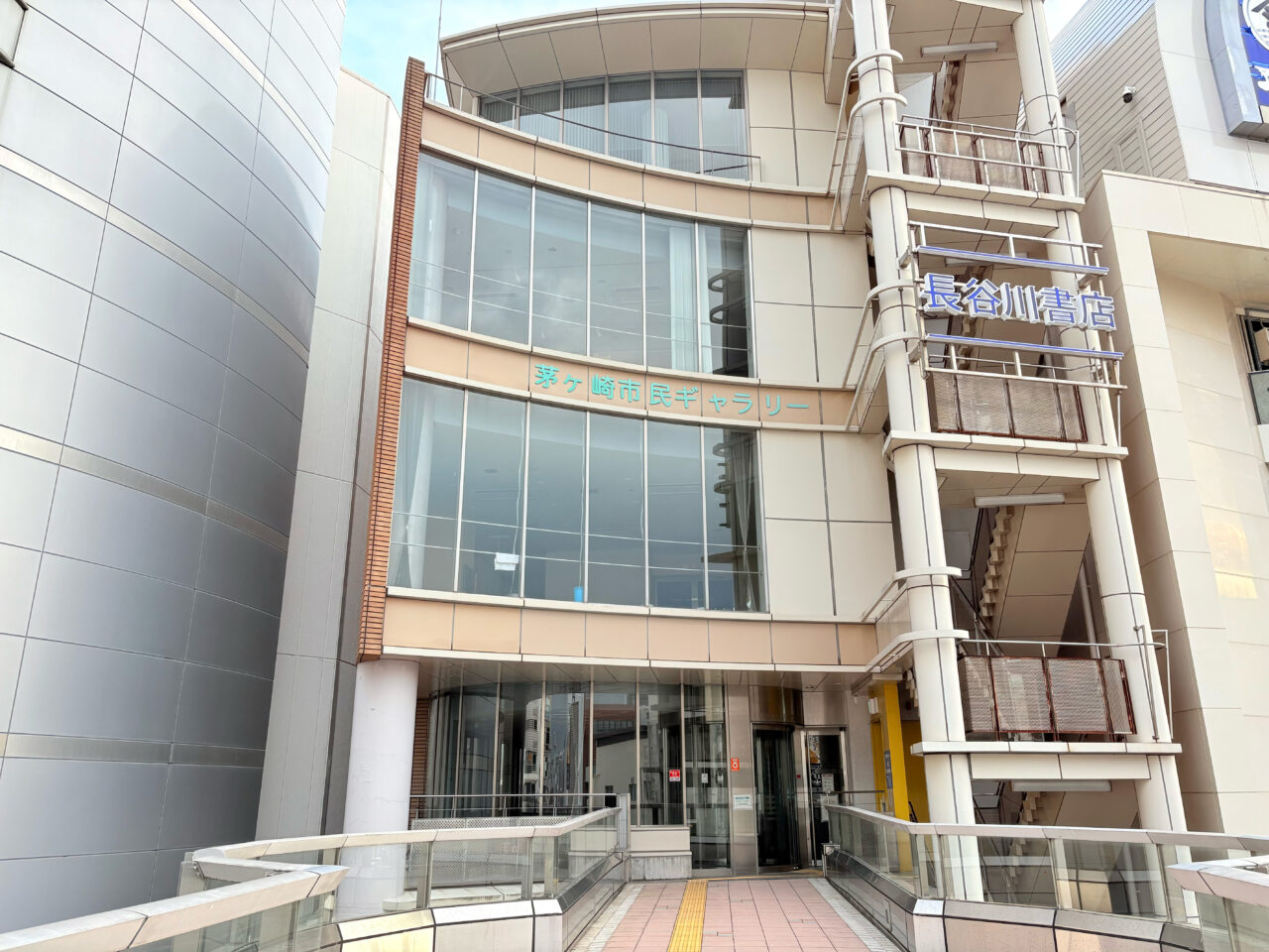 長谷川書店６Fギャラリーの外観