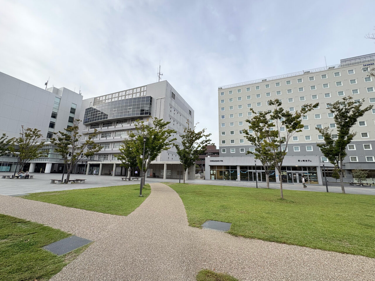市役所前広場
