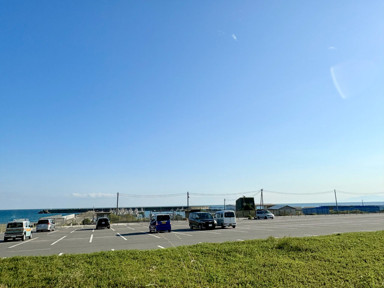 茅ヶ崎漁港駐車場