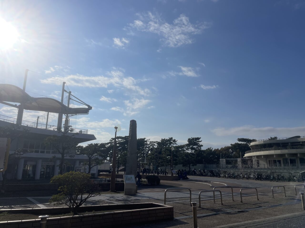 茅ヶ崎公園野球場周辺広場