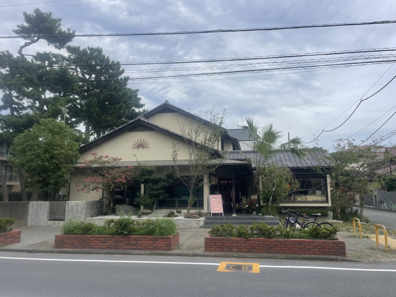 古民家を再生して誕生した茅ヶ崎市東海岸南のDaydream店舗外観