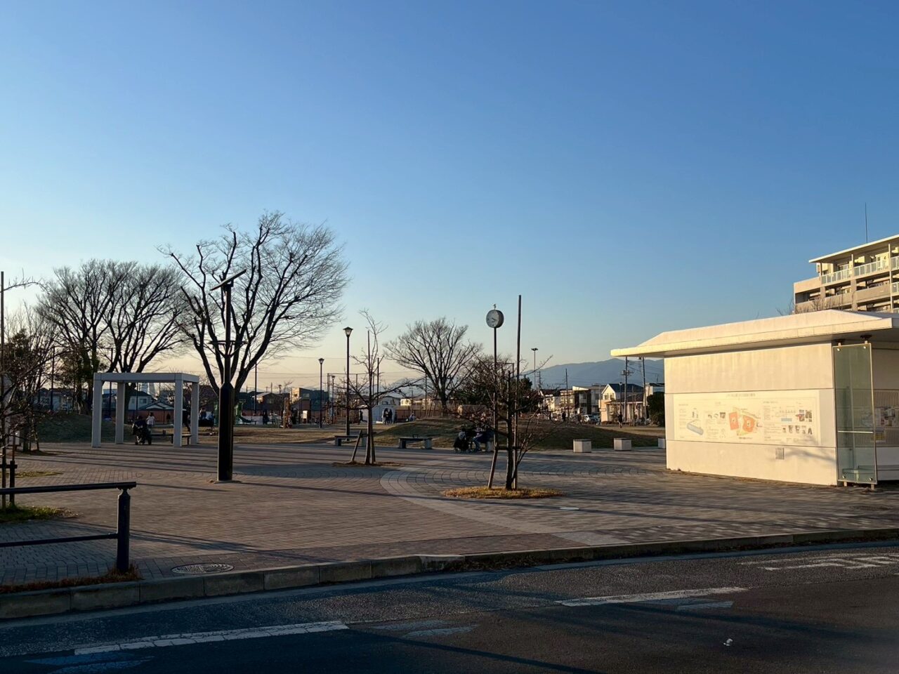 ブランチ茅ヶ崎夏祭りの盆踊り会場となる茅ヶ崎市浜見平のしろやま公園