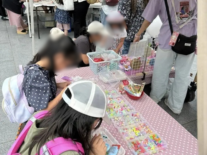 湘南Hau’Oliフェスティバルの過去開催時にワークショップを楽しむ子どもたち