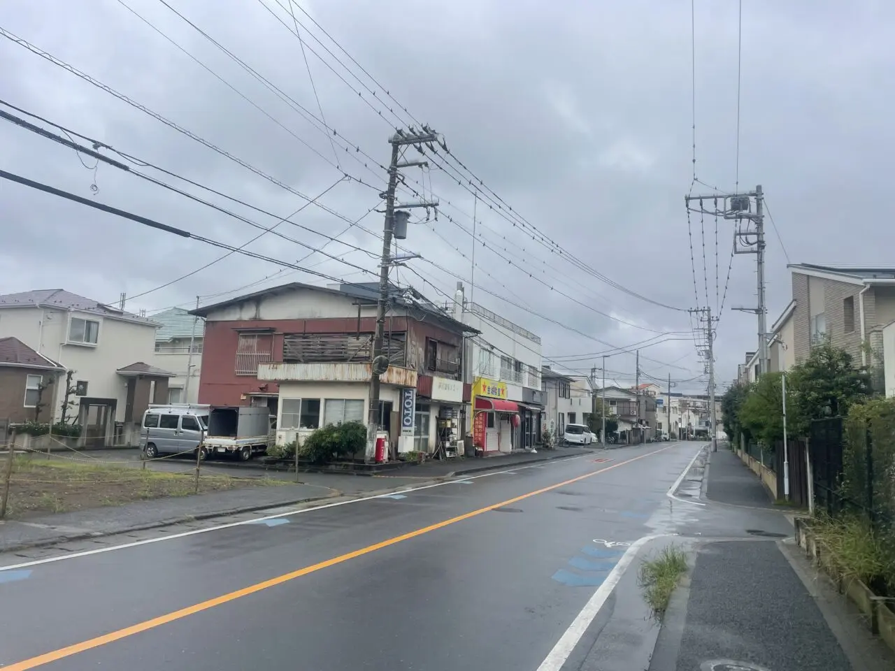 「はろぱん」周辺の柳島海岸・南湖方面の道路