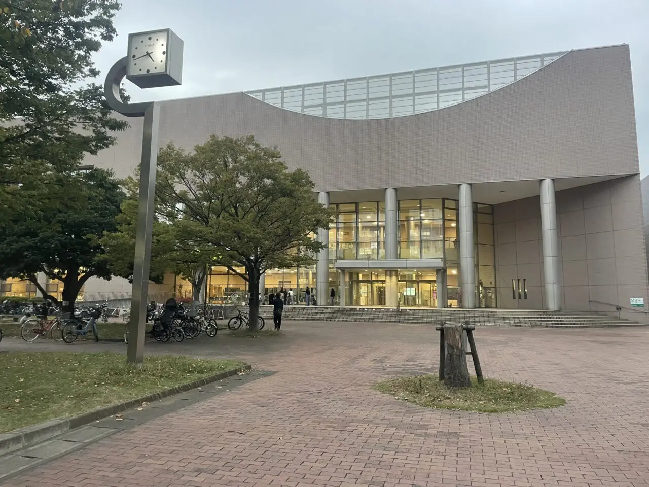2027年4月から新しい愛称の導入が予定されている茅ヶ崎市総合体育館